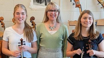 Sisters to represent Auburn High School and perform at prestigious NYS music  event